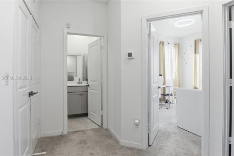 Купить таунхаус в Хомстед, Флорида 3 спальни, 156.08м2, № 2422850 - фото 11