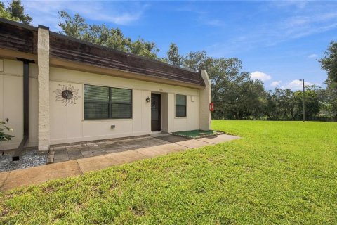 Condo in Clearwater, Florida, 2 bedrooms  № 2370845 - photo 4