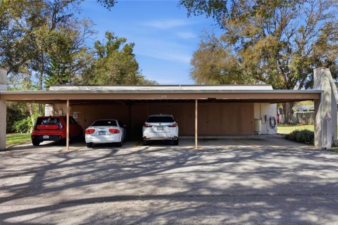Condo in Clearwater, Florida, 2 bedrooms  № 2370845 - photo 15