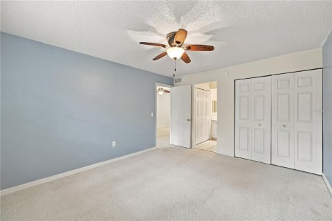 Condo in Clearwater, Florida, 2 bedrooms  № 2370845 - photo 7