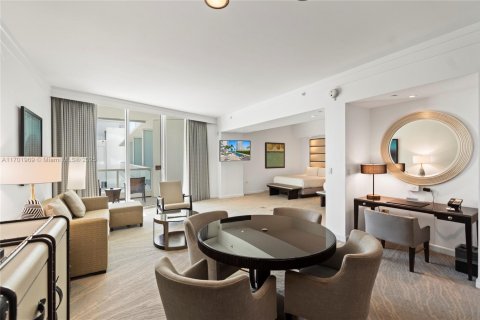 Купить кондоминиум в Майами-Бич, Флорида 76.55м2, № 1669371 - фото 11