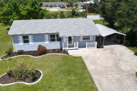 Casa en venta en Punta Gorda, Florida, 3 dormitorios, 93.65 m2 № 1744999 - foto 1