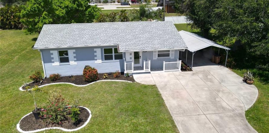 Casa en Punta Gorda, Florida 3 dormitorios, 93.65 m2 № 1744999