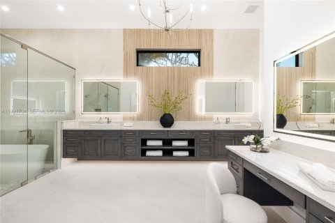 Купить виллу или дом в Палм-Бич-Гарденс, Флорида 3 комнаты, 466.37м2, № 2052664 - фото 8