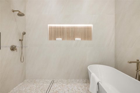 Купить виллу или дом в Палм-Бич-Гарденс, Флорида 3 комнаты, 466.37м2, № 2052664 - фото 10