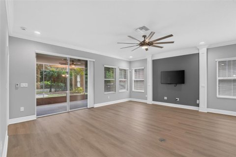 Villa ou maison à vendre à Apollo Beach, Floride: 4 chambres, 196.4 m2 № 2416480 - photo 19