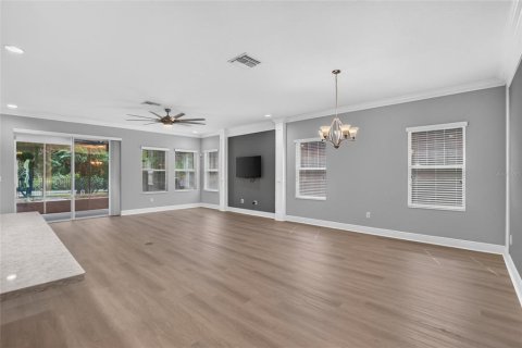 Villa ou maison à vendre à Apollo Beach, Floride: 4 chambres, 196.4 m2 № 2416480 - photo 16