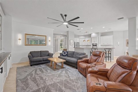 Casa en venta en Lutz, Florida, 4 dormitorios, 324.6 m2 № 2324564 - foto 16