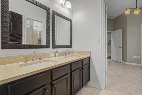 Casa en venta en Lutz, Florida, 4 dormitorios, 324.6 m2 № 2324564 - foto 23