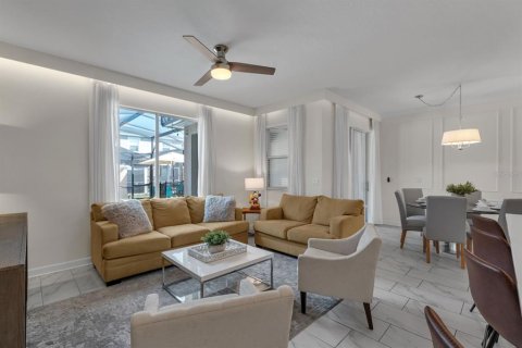 Touwnhouse à vendre à Kissimmee, Floride: 4 chambres, 177.81 m2 № 2347327 - photo 9