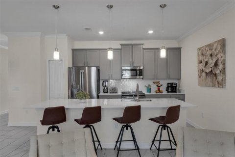 Touwnhouse à vendre à Kissimmee, Floride: 4 chambres, 177.81 m2 № 2347327 - photo 10