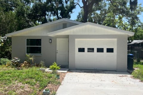 Casa en venta en Sarasota, Florida, 2 dormitorios, 70.61 m2 № 1778322 - foto 1