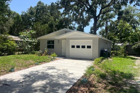 Villa ou maison à vendre à Sarasota, Floride: 2 chambres, 70.61 m2 № 1778322 - photo 2