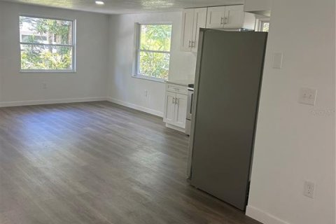 Casa en venta en Sarasota, Florida, 2 dormitorios, 70.61 m2 № 1778322 - foto 20
