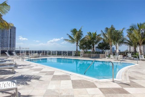 Condo in Aventura, Florida, 3 bedrooms  № 1818536 - photo 18