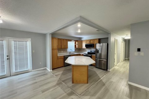 Villa ou maison à vendre à Orlando, Floride: 5 chambres, 191.75 m2 № 2149146 - photo 13