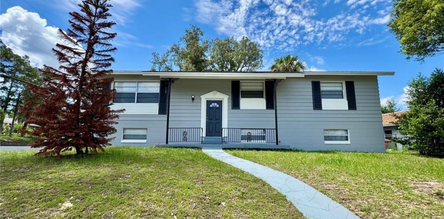 Villa ou maison à Orlando, Floride 5 chambres, 191.75 m2 № 2149146