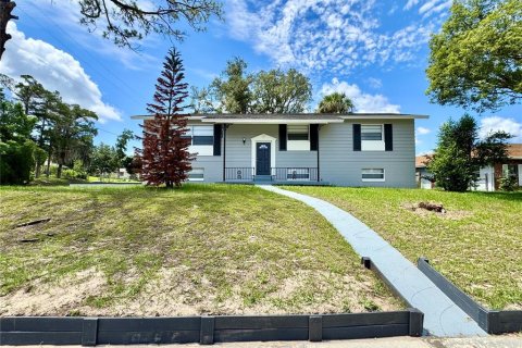 Villa ou maison à vendre à Orlando, Floride: 5 chambres, 191.75 m2 № 2149146 - photo 3