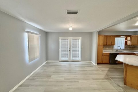 Villa ou maison à vendre à Orlando, Floride: 5 chambres, 191.75 m2 № 2149146 - photo 16