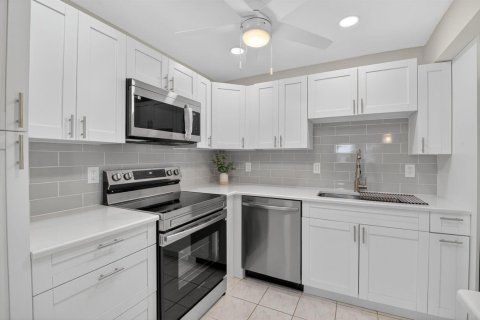 Copropriété à vendre à Delray Beach, Floride: 1 chambre, 66.89 m2 № 2078257 - photo 11