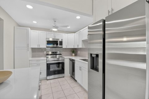 Copropriété à vendre à Delray Beach, Floride: 1 chambre, 66.89 m2 № 2078257 - photo 12