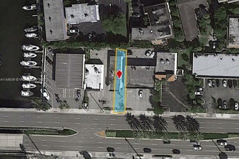 Commercial property in North Palm Beach, Florida № 2077057 - photo 2