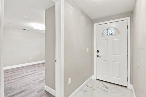 Villa ou maison à vendre à New Port Richey, Floride: 3 chambres, 171.59 m2 № 2210135 - photo 6