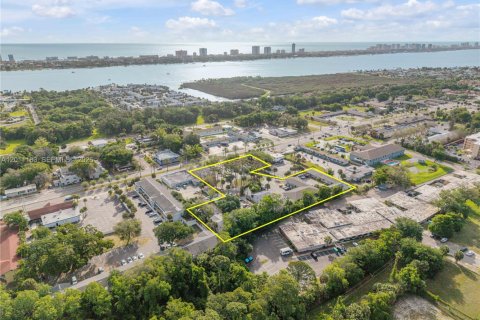 Immobilier commercial à vendre à South Daytona, Floride № 2171081 - photo 17