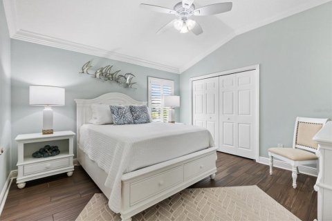 House in The Villages, Florida 3 bedrooms, 262.82 sq.m. № 2223392 - photo 30