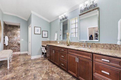 House in The Villages, Florida 3 bedrooms, 262.82 sq.m. № 2223392 - photo 24