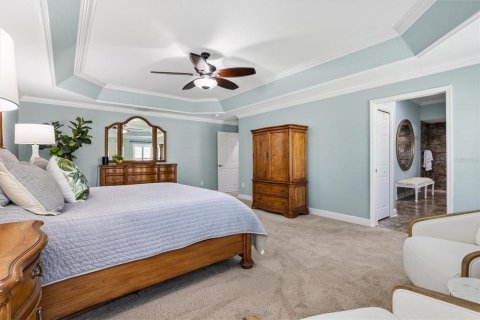 House in The Villages, Florida 3 bedrooms, 262.82 sq.m. № 2223392 - photo 23
