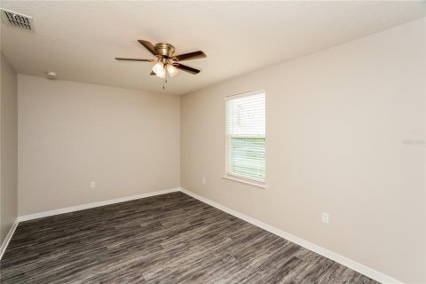 Casa en venta en Dade City, Florida, 4 dormitorios, 182.27 m2 № 2198761 - foto 13