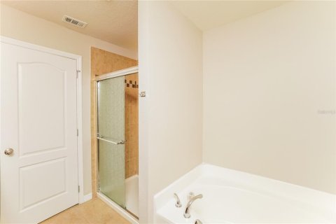Casa en venta en Dade City, Florida, 4 dormitorios, 182.27 m2 № 2198761 - foto 15