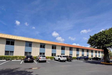 Copropriété à vendre à Wilton Manors, Floride: 2 chambres, 109.62 m2 № 2190755 - photo 23