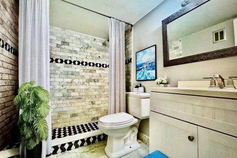Copropriété à vendre à Wilton Manors, Floride: 2 chambres, 109.62 m2 № 2190755 - photo 7