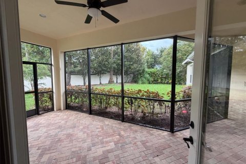 Villa ou maison à vendre à New Port Richey, Floride: 5 chambres, 361.3 m2 № 2415362 - photo 16