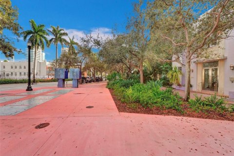 Снять в аренду кондоминиум в Майами-Бич, Флорида 33.82м2, № 1945196 - фото 22