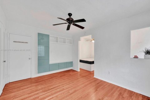 Снять в аренду кондоминиум в Майами-Бич, Флорида 33.82м2, № 1945196 - фото 5