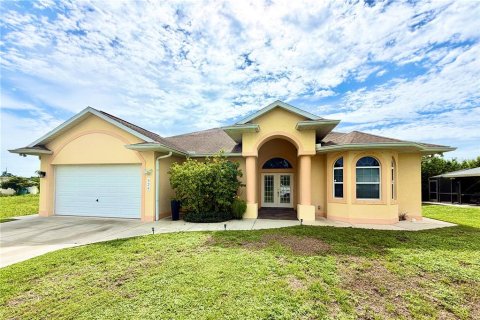 House in North Port, Florida 3 bedrooms, 187.48 sq.m. № 2272842