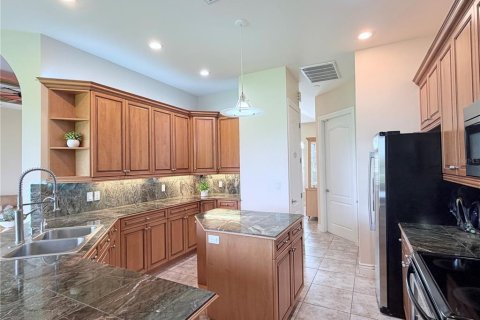 Casa en venta en North Port, Florida, 3 dormitorios, 187.48 m2 № 2272842 - foto 16