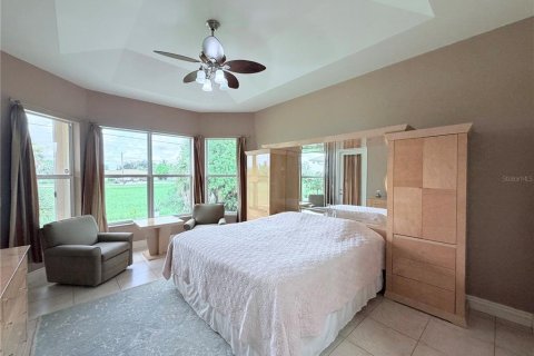 Casa en venta en North Port, Florida, 3 dormitorios, 187.48 m2 № 2272842 - foto 30