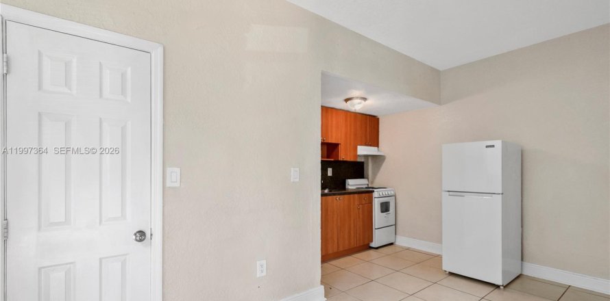 Квартира в Майами, Флорида 1 спальня, 41.81м2 № 2059475