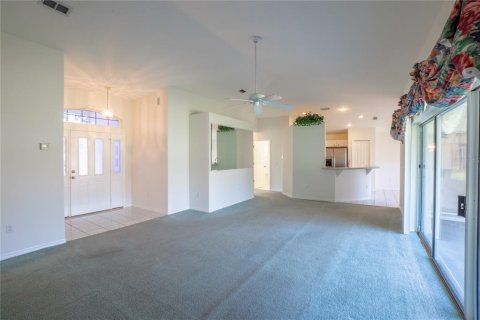 Casa en venta en Palm Coast, Florida, 3 dormitorios, 155.89 m2 № 1900743 - foto 7