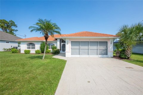 Casa en venta en Palm Coast, Florida, 3 dormitorios, 155.89 m2 № 1900743 - foto 1