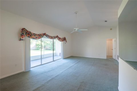 Casa en venta en Palm Coast, Florida, 3 dormitorios, 155.89 m2 № 1900743 - foto 5