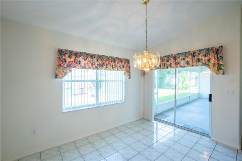 Casa en venta en Palm Coast, Florida, 3 dormitorios, 155.89 m2 № 1900743 - foto 13