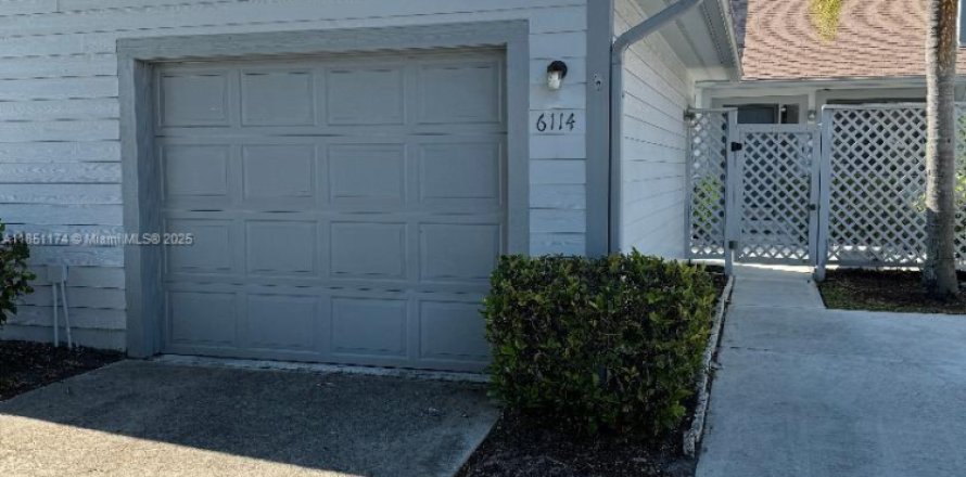 Villa ou maison à Hobe Sound, Floride 2 chambres, 112.88 m2 № 1946726