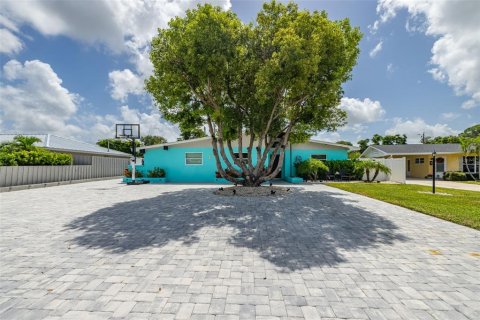 Casa en venta en Bradenton, Florida, 3 dormitorios, 141.68 m2 № 2201132 - foto 2