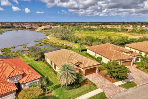 House in Venice, Florida 4 bedrooms, 188.78 sq.m. № 1529844 - photo 7
