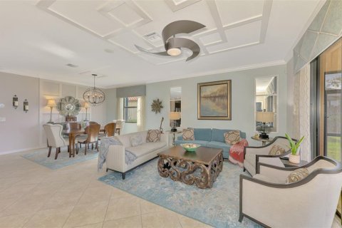 House in Venice, Florida 4 bedrooms, 188.78 sq.m. № 1529844 - photo 22